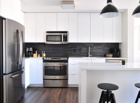 Spacious 4-Bedroom Family Home in Madrid